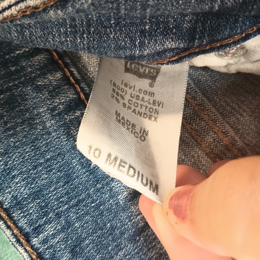 Levi's Blue Slender Bootcut 526 Jean Size 10 M - Picture 8 of 16
